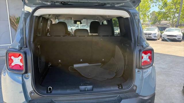 2018 Jeep Renegade Latitude FWD