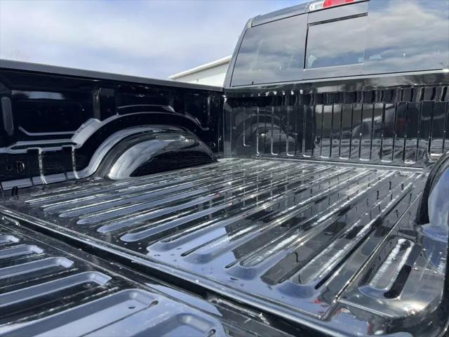 2023 Ram 1500 Big Horn Crew Cab 4x4 5'7" Box
