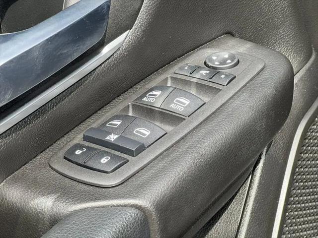 2023 Ram 1500 Big Horn Crew Cab 4x4 5'7" Box