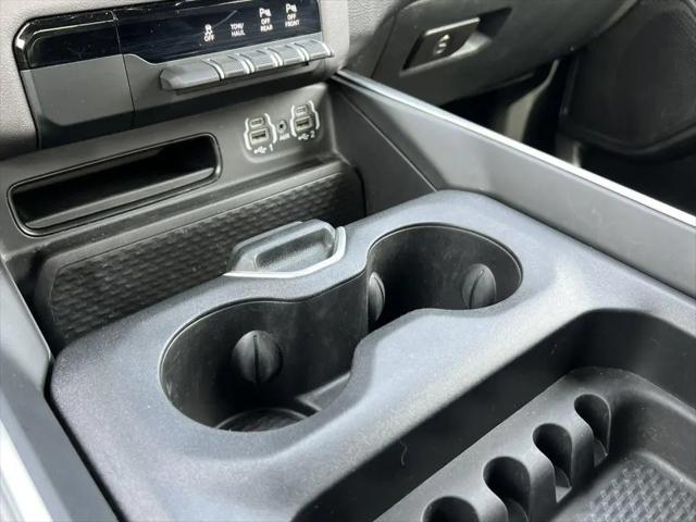 2023 Ram 1500 Big Horn Crew Cab 4x4 5'7" Box