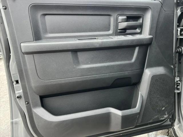 2026 Ram 2500 Black Express Crew Cab 4x4 6'4" Box