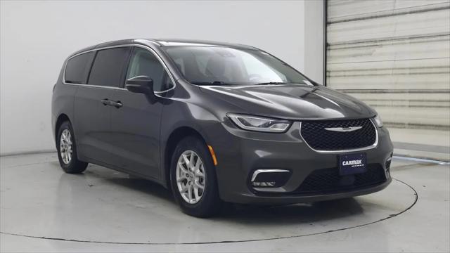 2023 Chrysler Pacifica Touring L for sale in Stockton, CA