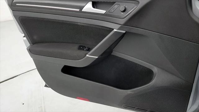 2017 Volkswagen Golf GTI Sport 4-Door