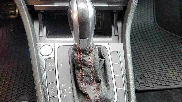 2017 Volkswagen Golf GTI Sport 4-Door
