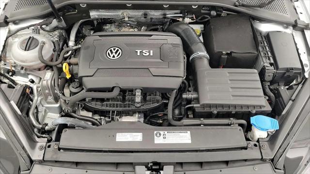 2017 Volkswagen Golf GTI Sport 4-Door
