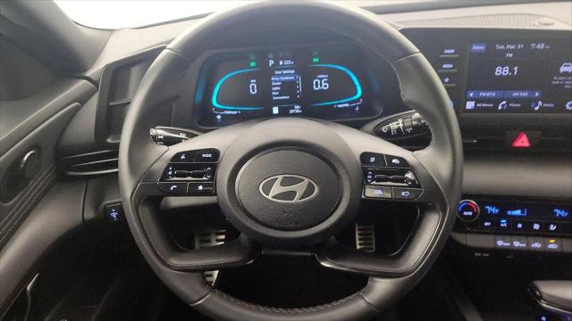 2025 Hyundai Elantra SEL Sport