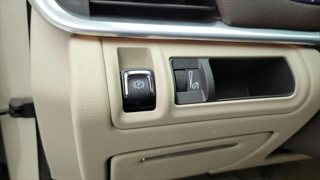 2016 Cadillac XTS Luxury Collection