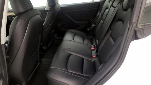 2022 Tesla Model 3 Rear-Wheel Drive