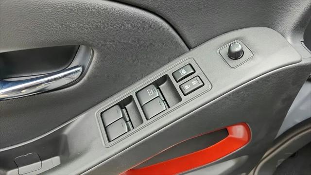 2025 Nissan Frontier Crew Cab PRO-4X 4x4