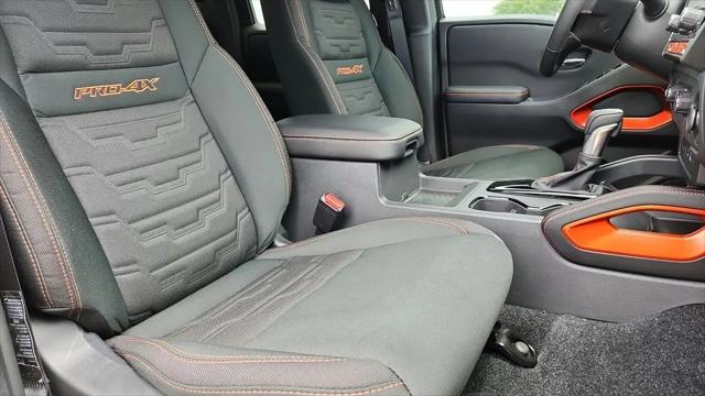 2025 Nissan Frontier Crew Cab PRO-4X 4x4