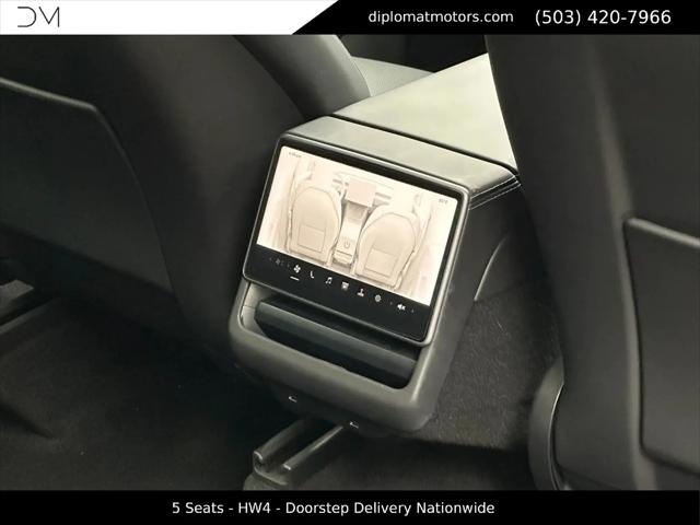 2026 Tesla Model Y Premium All-Wheel Drive