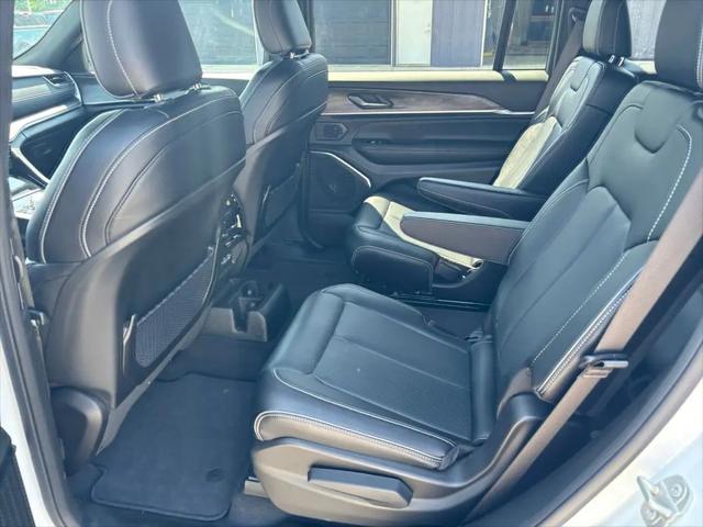 2024 Jeep Grand Cherokee L Overland 4x4