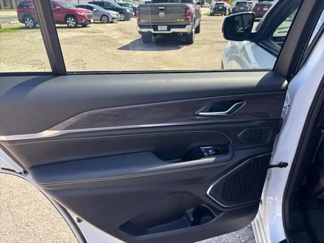 2024 Jeep Grand Cherokee L Overland 4x4