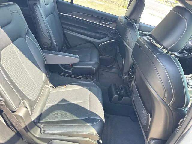 2024 Jeep Grand Cherokee L Overland 4x4