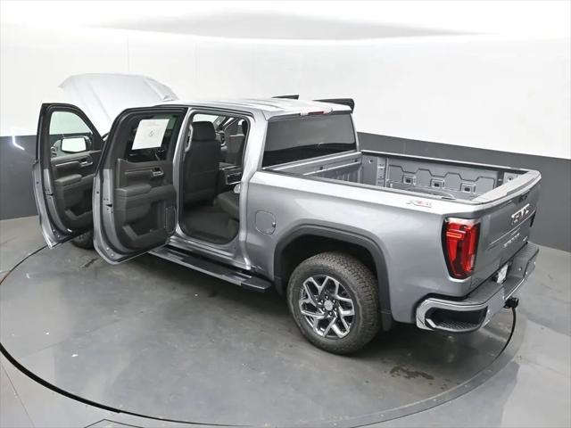2026 GMC Sierra 1500 Crew Cab, Short Bed, SLT, 4WD