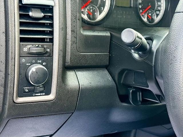 2022 Ram 1500 Classic Tradesman Crew Cab 4x2 5'7" Box
