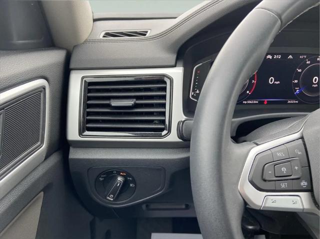 2023 Volkswagen Atlas 3.6L V6 SE w/Technology