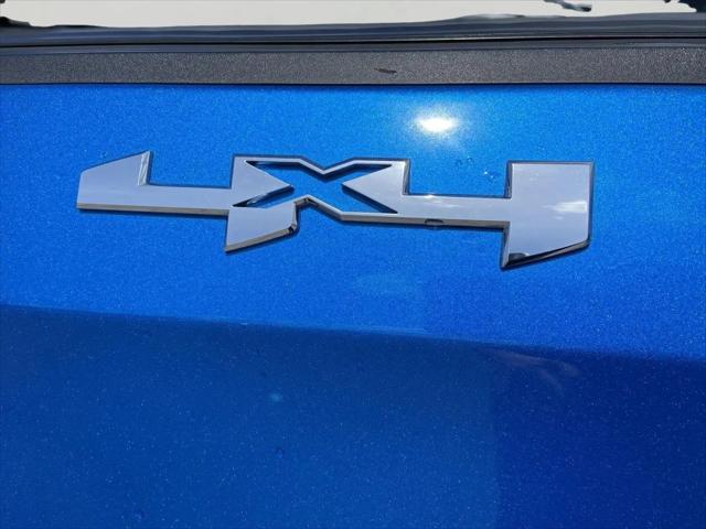 2023 GMC Sierra 1500 4WD Crew Cab Short Box Elevation with 3SB
