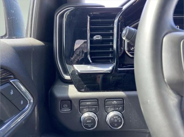 2023 GMC Sierra 1500 4WD Crew Cab Short Box Elevation with 3SB