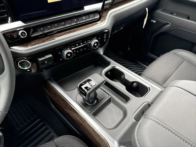 2026 GMC Sierra 1500 Crew Cab, Short Bed, Elevation, 4WD