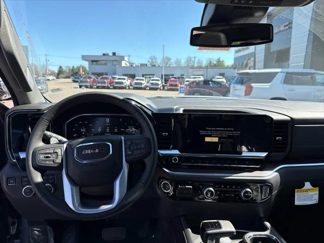 2026 GMC Sierra 1500 Crew Cab, Short Bed, SLT, 4WD