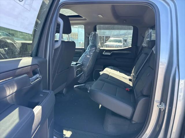 2026 GMC Sierra 1500 Crew Cab, Short Bed, SLT, 4WD