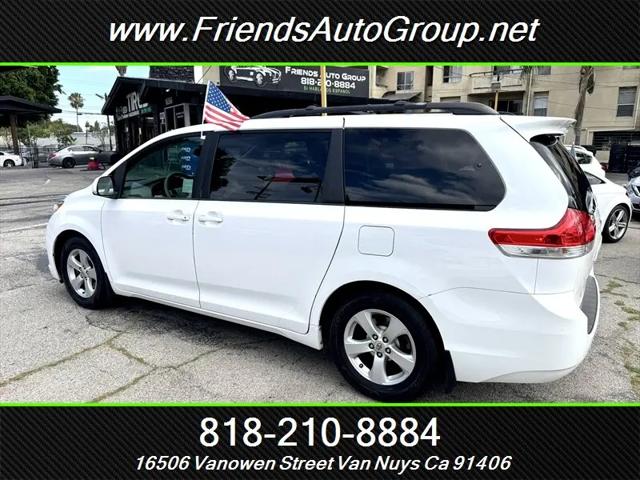 2012 Toyota Sienna LE V6 8 Passenger