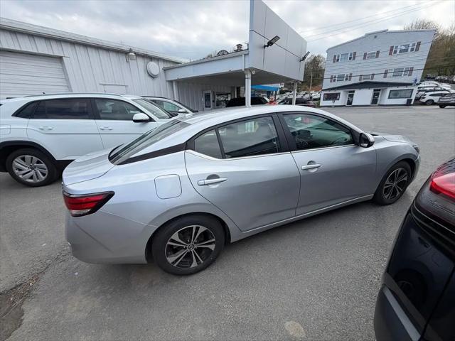 2021 Nissan Sentra SV Xtronic CVT