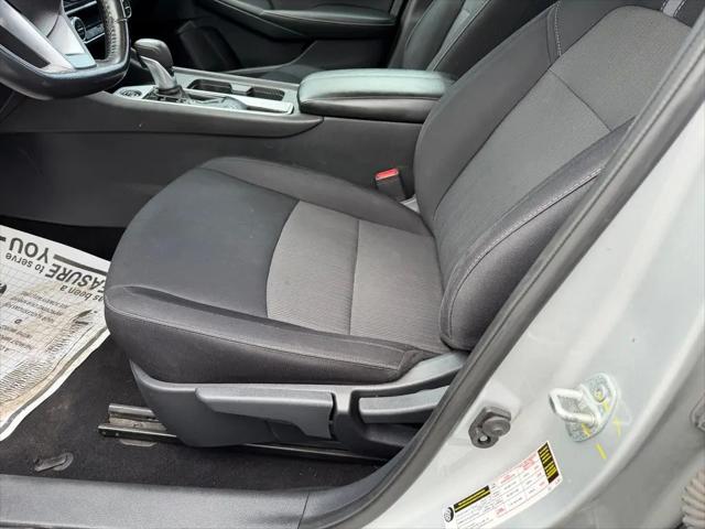 2021 Nissan Sentra SV Xtronic CVT