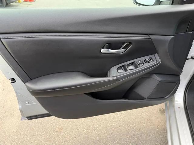 2021 Nissan Sentra SV Xtronic CVT