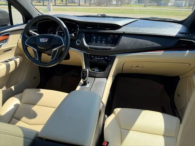 2019 Cadillac XT5 Premium Luxury