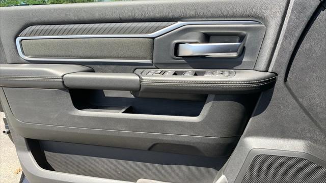 2026 Ram 3500 Big Horn Crew Cab 4x4 8' Box