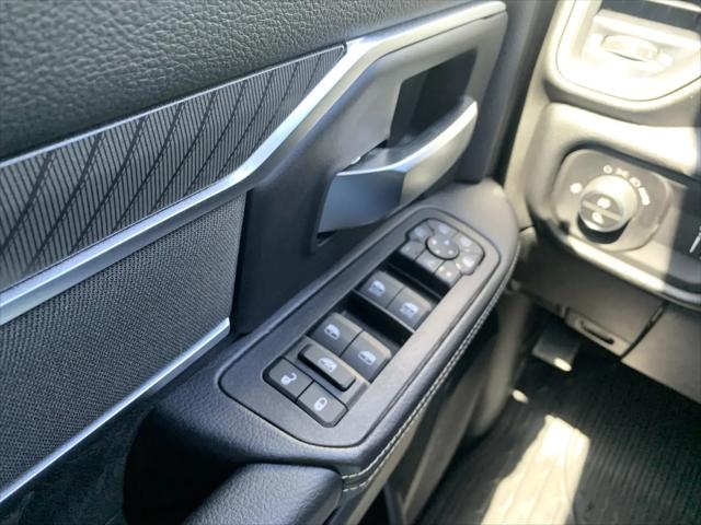 2026 Ram 3500 Big Horn Crew Cab 4x4 8' Box