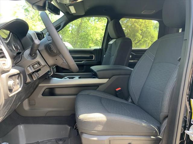 2026 Ram 3500 Big Horn Crew Cab 4x4 8' Box