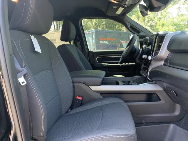 2026 Ram 3500 Big Horn Crew Cab 4x4 8' Box