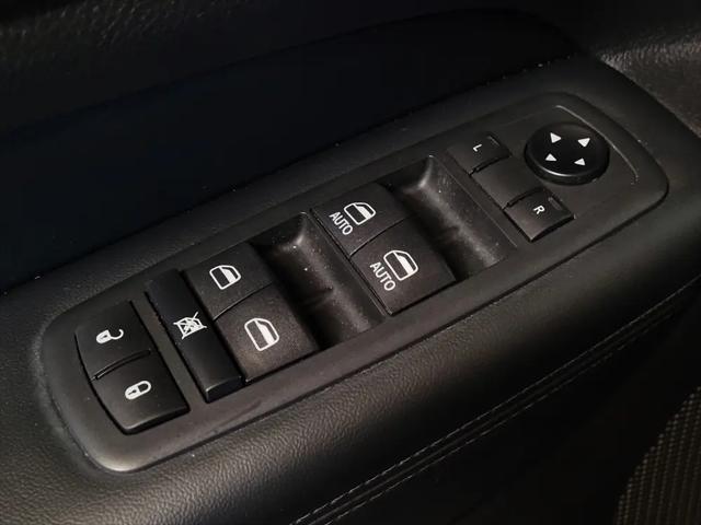 2020 Jeep Grand Cherokee Laredo E 4x2