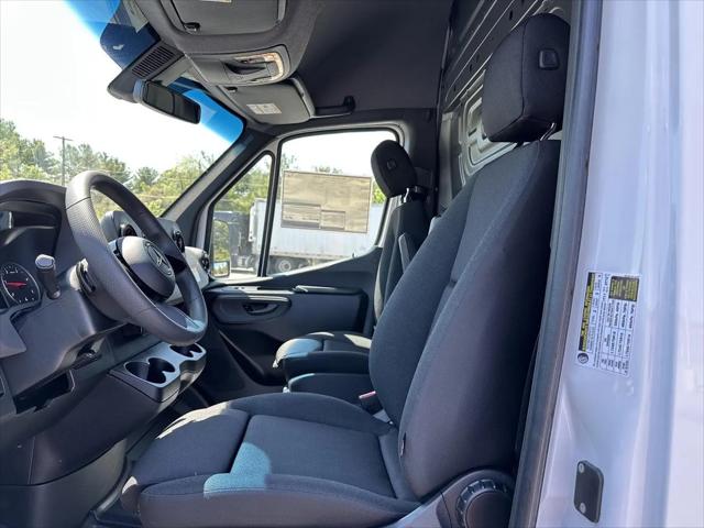2026 Mercedes-Benz Sprinter 2500 Standard Roof 4-Cyl Diesel