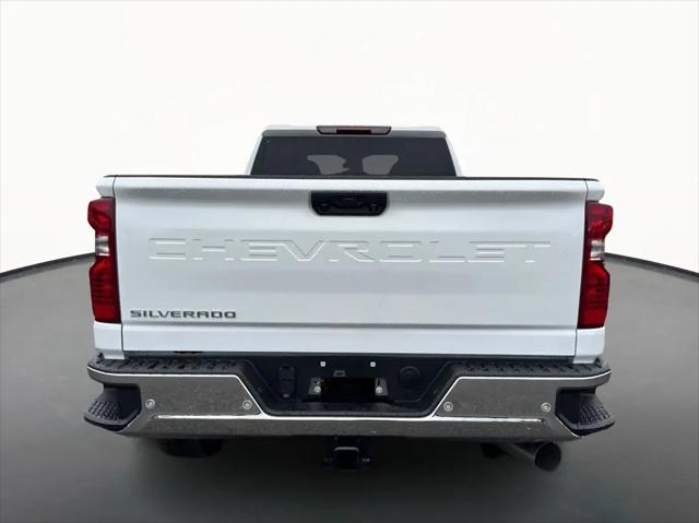 2026 Chevrolet Silverado 3500HD Double Cab, Long Bed, WT Dual Rear Wheel, 4WD