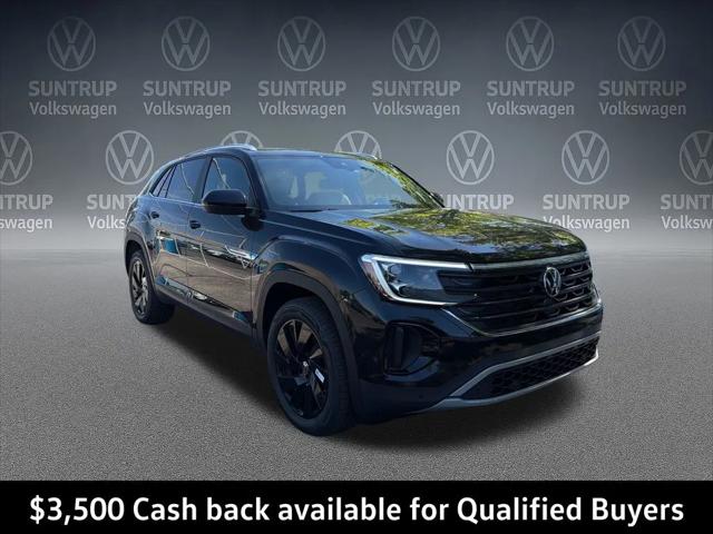 2026 Volkswagen Atlas Cross Sport SE with Technology
