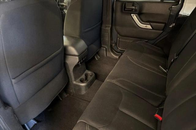 2017 Jeep Wrangler Unlimited Sahara 4x4