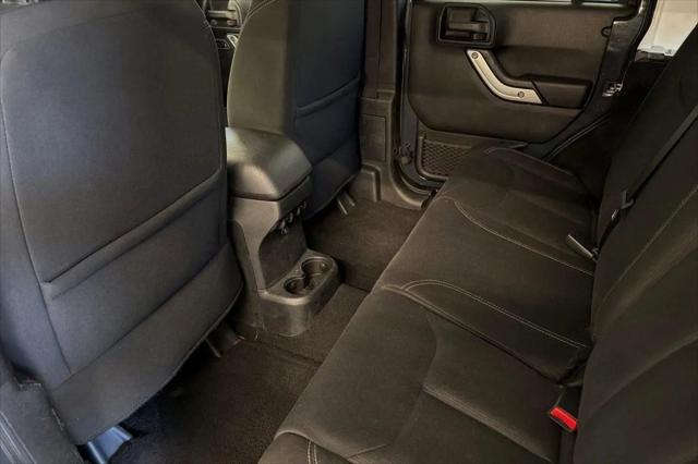 2017 Jeep Wrangler Unlimited Sahara 4x4