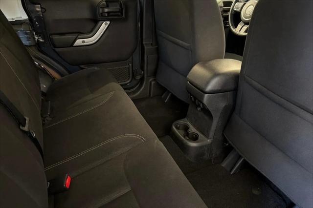 2017 Jeep Wrangler Unlimited Sahara 4x4
