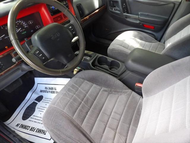 1997 Jeep Grand Cherokee Laredo