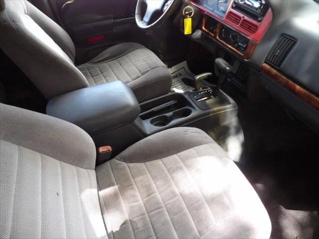 1997 Jeep Grand Cherokee Laredo