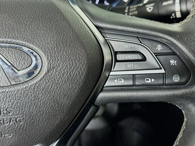 2023 INFINITI Q50 LUXE