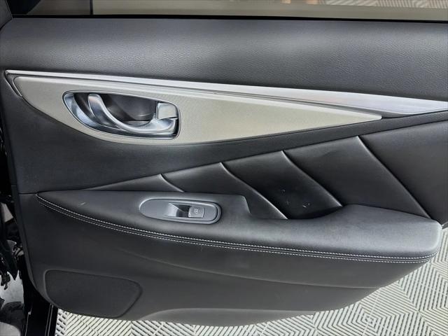 2023 INFINITI Q50 LUXE