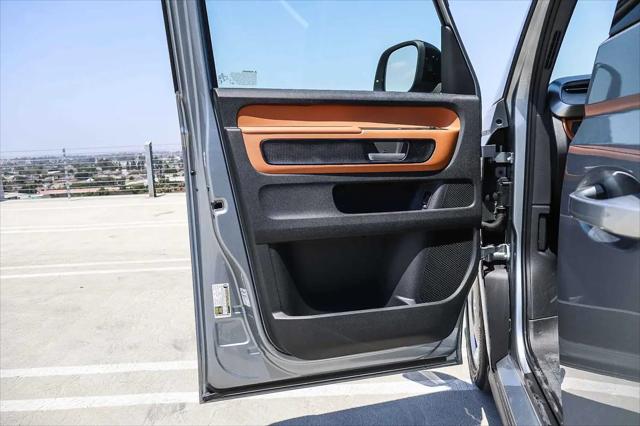 2025 Volkswagen ID. Buzz Pro S