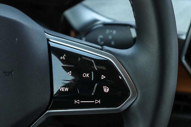 2025 Volkswagen ID. Buzz Pro S