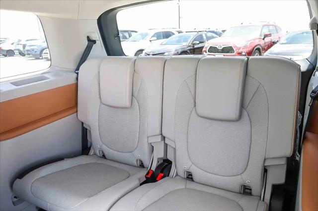 2025 Volkswagen ID. Buzz Pro S Plus with 4MOTION