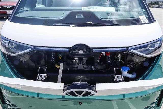 2025 Volkswagen ID. Buzz Pro S Plus with 4MOTION
